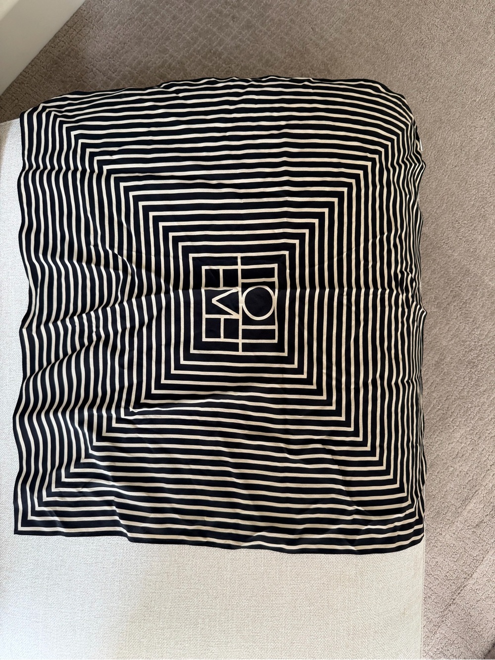 Toteme Black & Cream Graphic Concentric Stripe Silk Scarf
